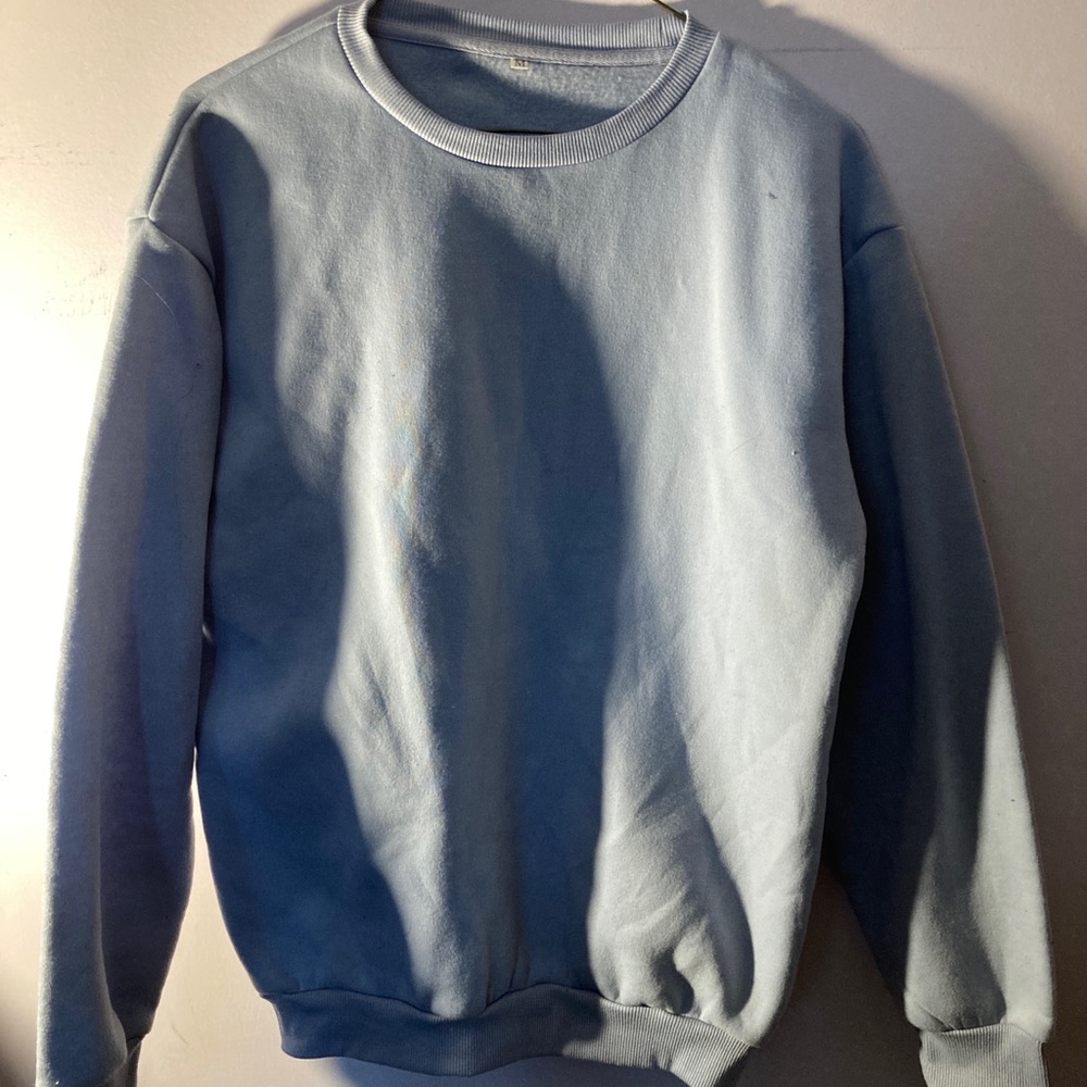 2 Light blue and green cotton sweaters